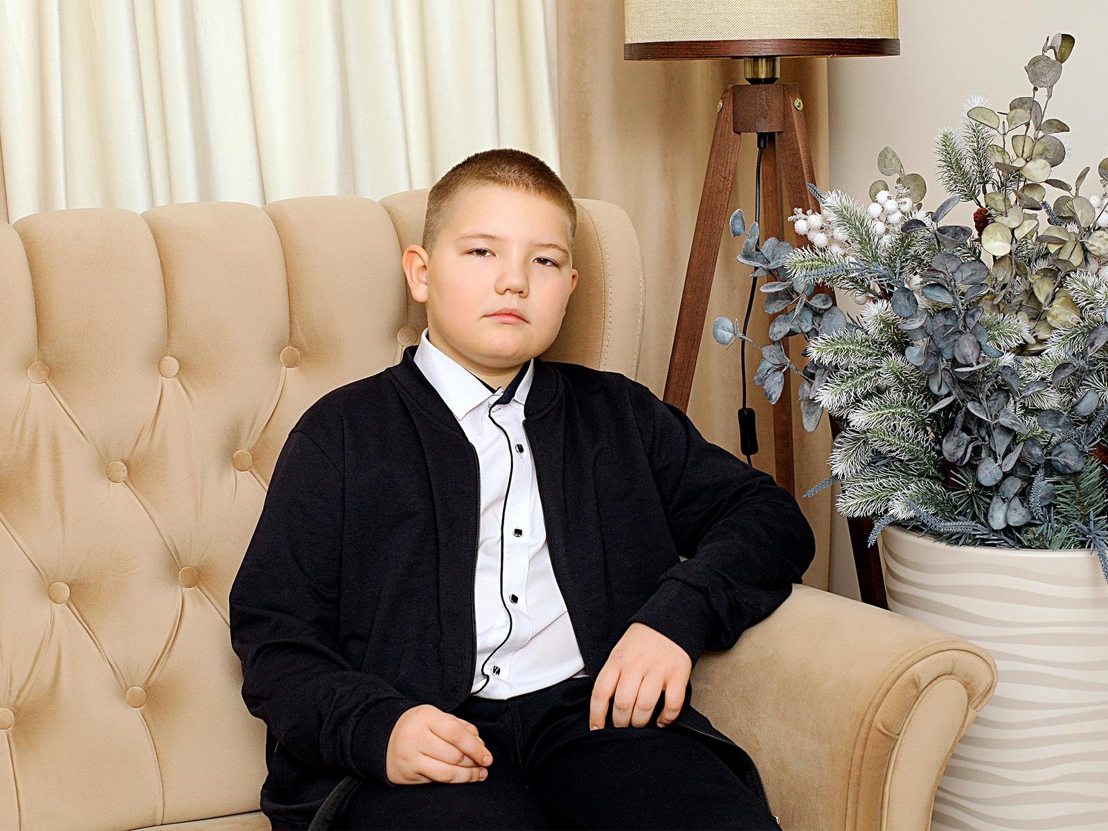 Bogdan can't hear: he needs powerful hearing aids