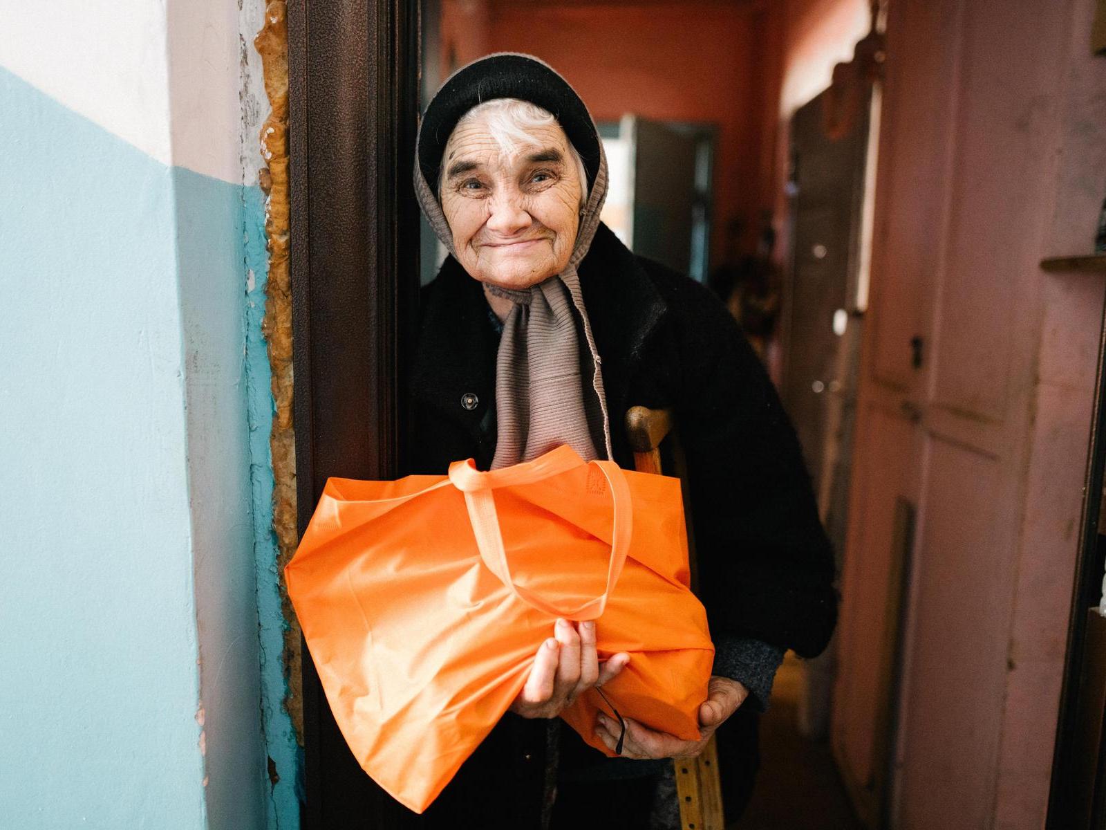 Поможем нуждающимся пенсионерам продуктами на январь
