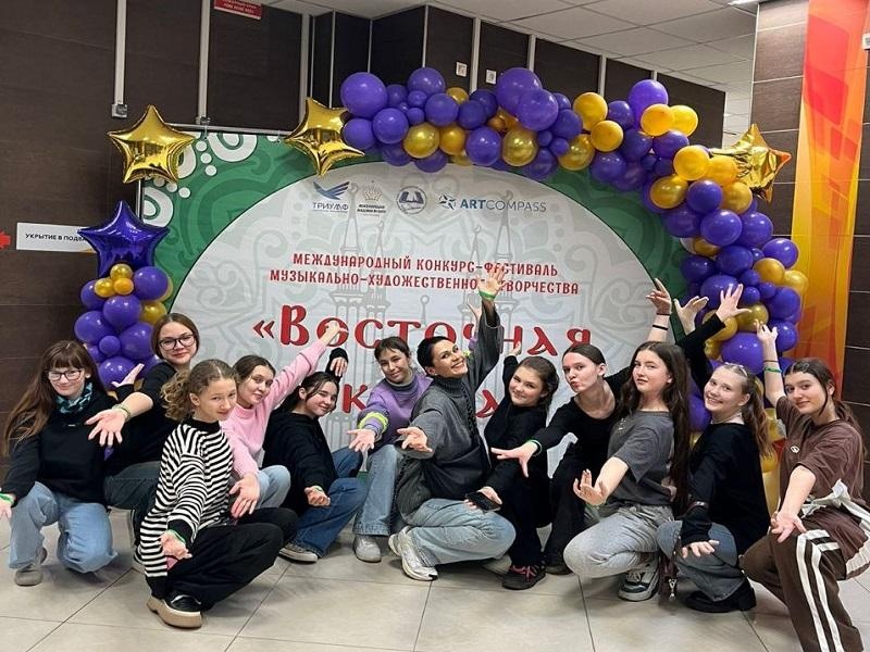 Помогите купить авиабилеты для сопровождающего детей с особенным развитием здоровья – для поездки с инклюзивной театральной студией