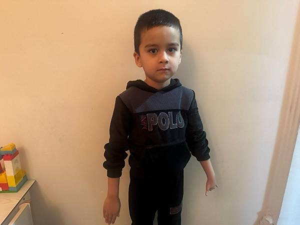 Аббосхону нужен удобный протез для руки