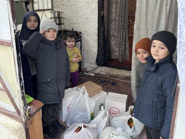 Давайте вместе обеспечим 3000 нуждающихся продуктами питания на полгода!