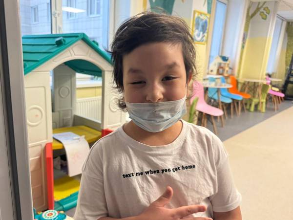 Приобретем медицинское питание для 10 онкобольных детей!