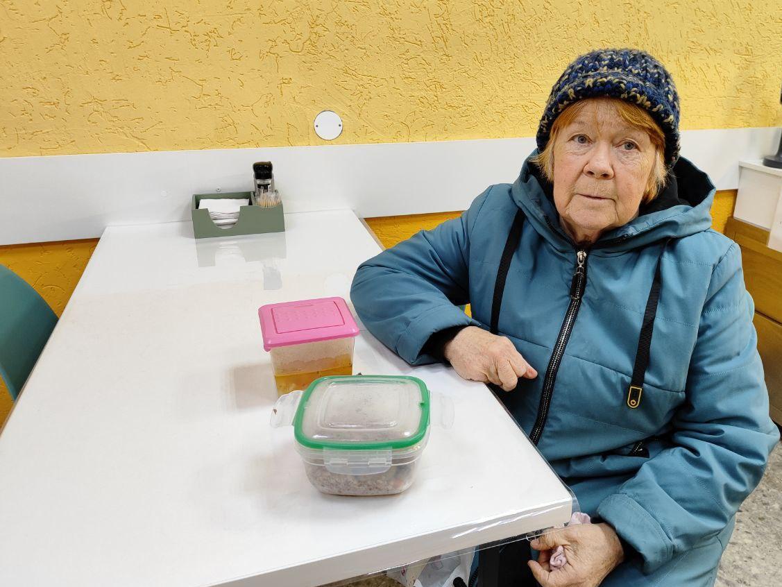 Поможем накормить 40 пожилых людей горячей едой, приготовленной на кухне фонда