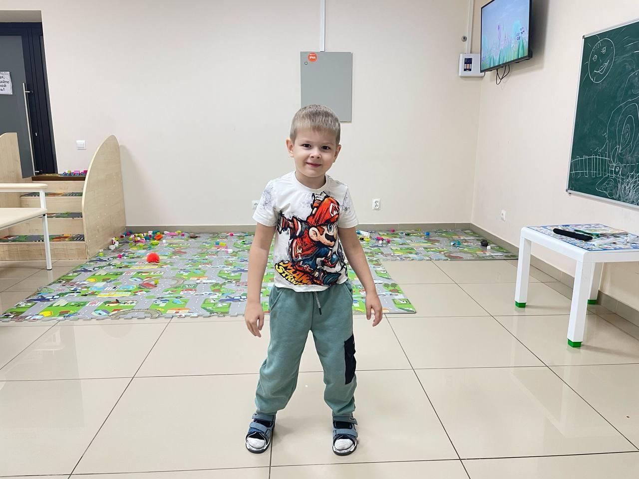 Fundraising for a stroller.