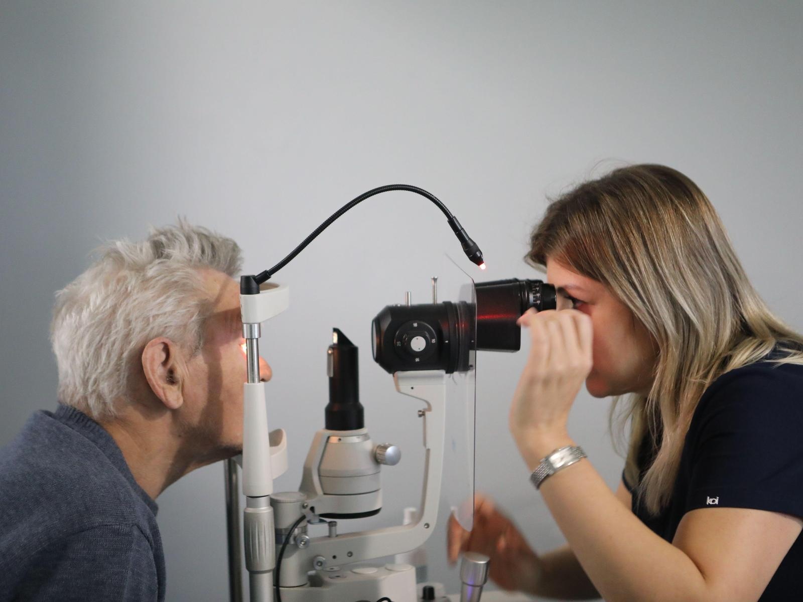 Let's help pay for eye surgeries for elderly people in the Tver region!