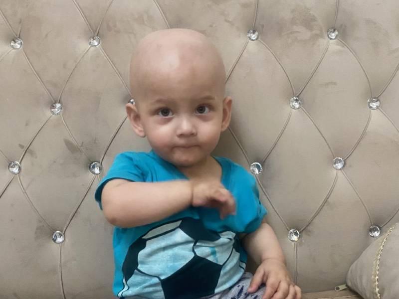 Чтобы справиться с опухолью печени маленькому Ахмаду необходимо пройти генетическое исследование!