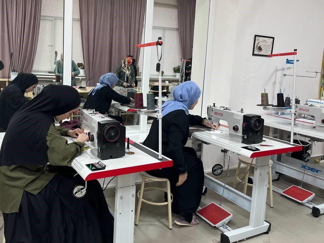 Помогите организовать курсы и экскурсии для женщин с непростой судьбой.