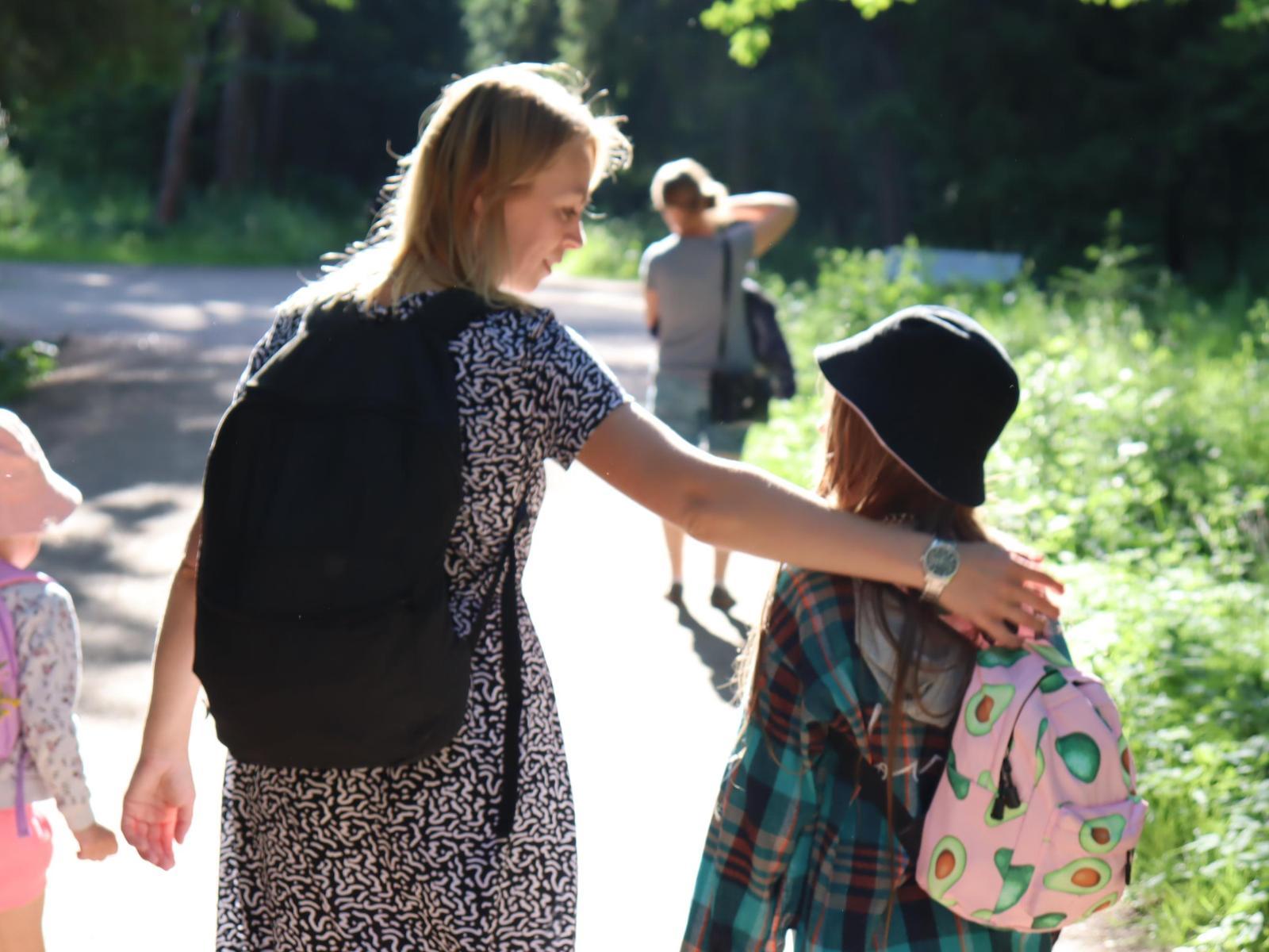 Help Aliya and her children who have been left without a home