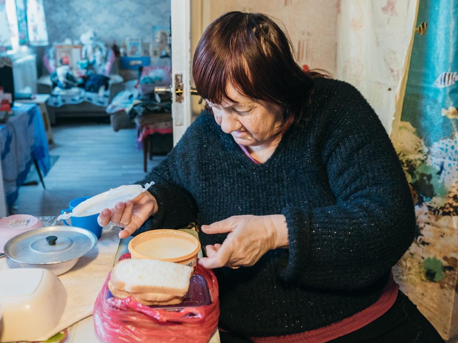 Одиноким пожилым людям, оказавшимся в трудной жизненной ситуации, нужна еда