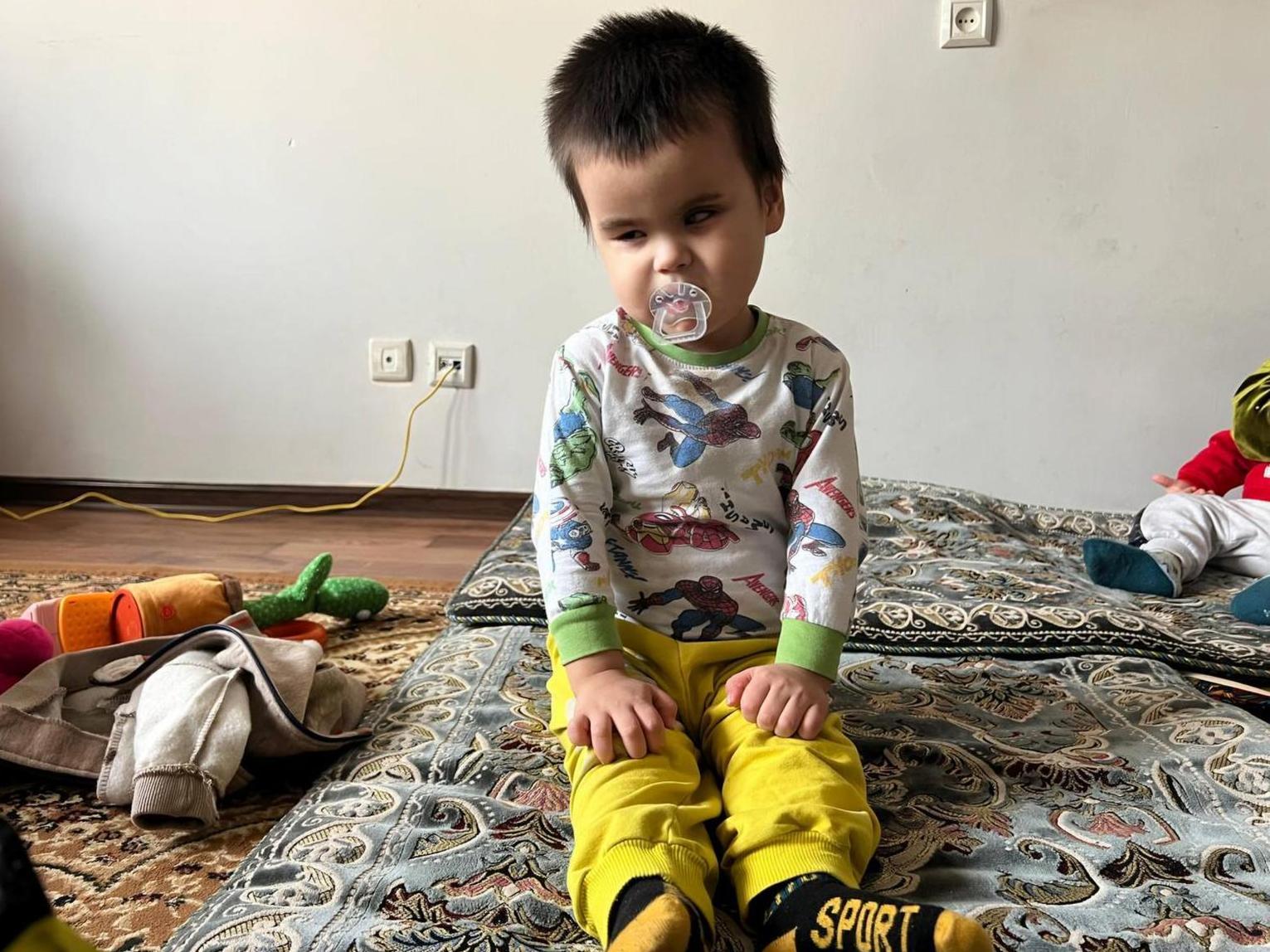 Амирхану необходима операция для предотвращения патологических процессов в глазу!