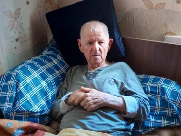 Медицинская помощь и лекарства для ослабленных пожилых людей на дому