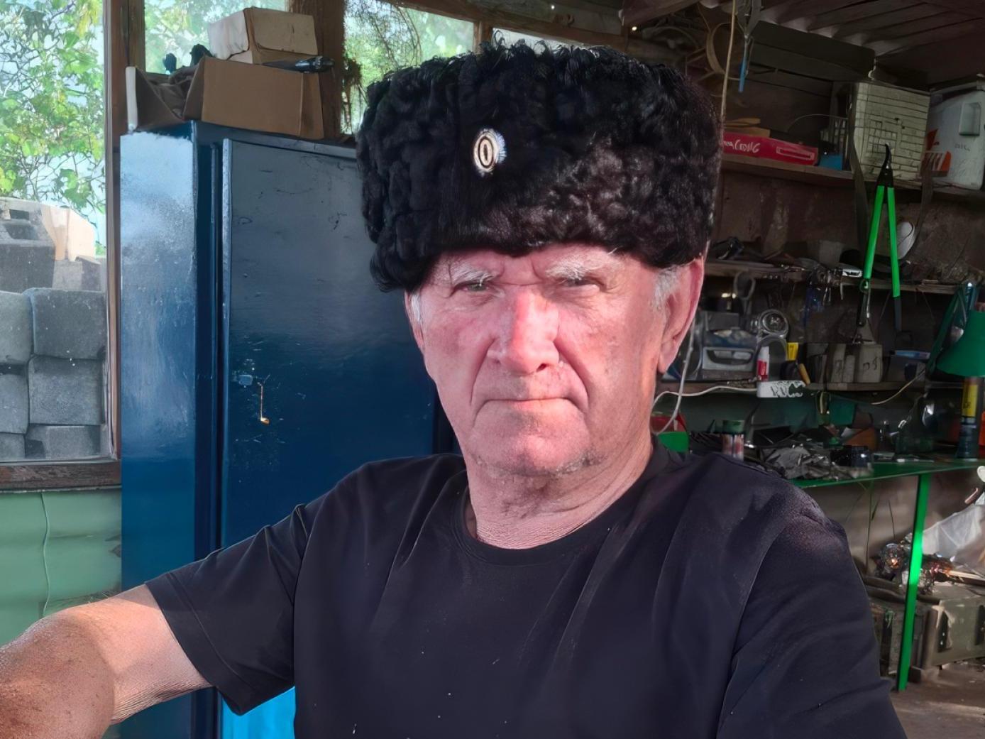 Станислав Тимофеевич не может ходить после лимфомы. Ему нужна современная коляска!