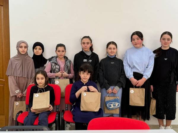 Соберем детей в школу: поможем многодетным семьям!