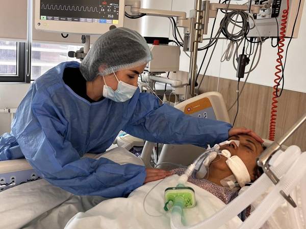 У Шагарбике рак брюшной полости. Ей необходимо лечение!