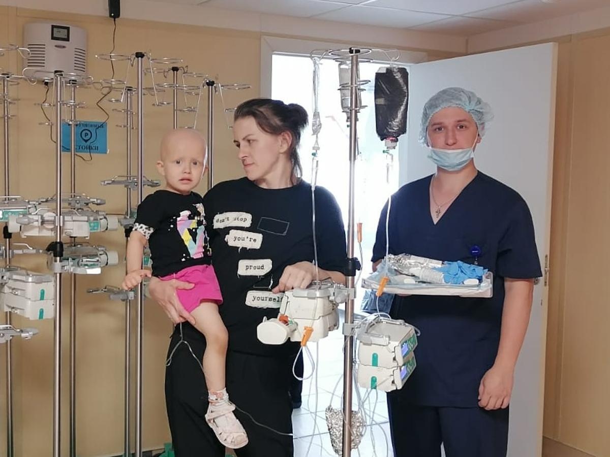Онкологическое отделение и 30 его маленьких пациентов нуждаются в контейнерах для организации хранения