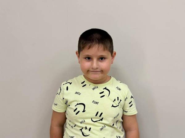 Чтобы улучшить речевые навыки, Мухаммаду требуется пройти курс коррекции аутизма!