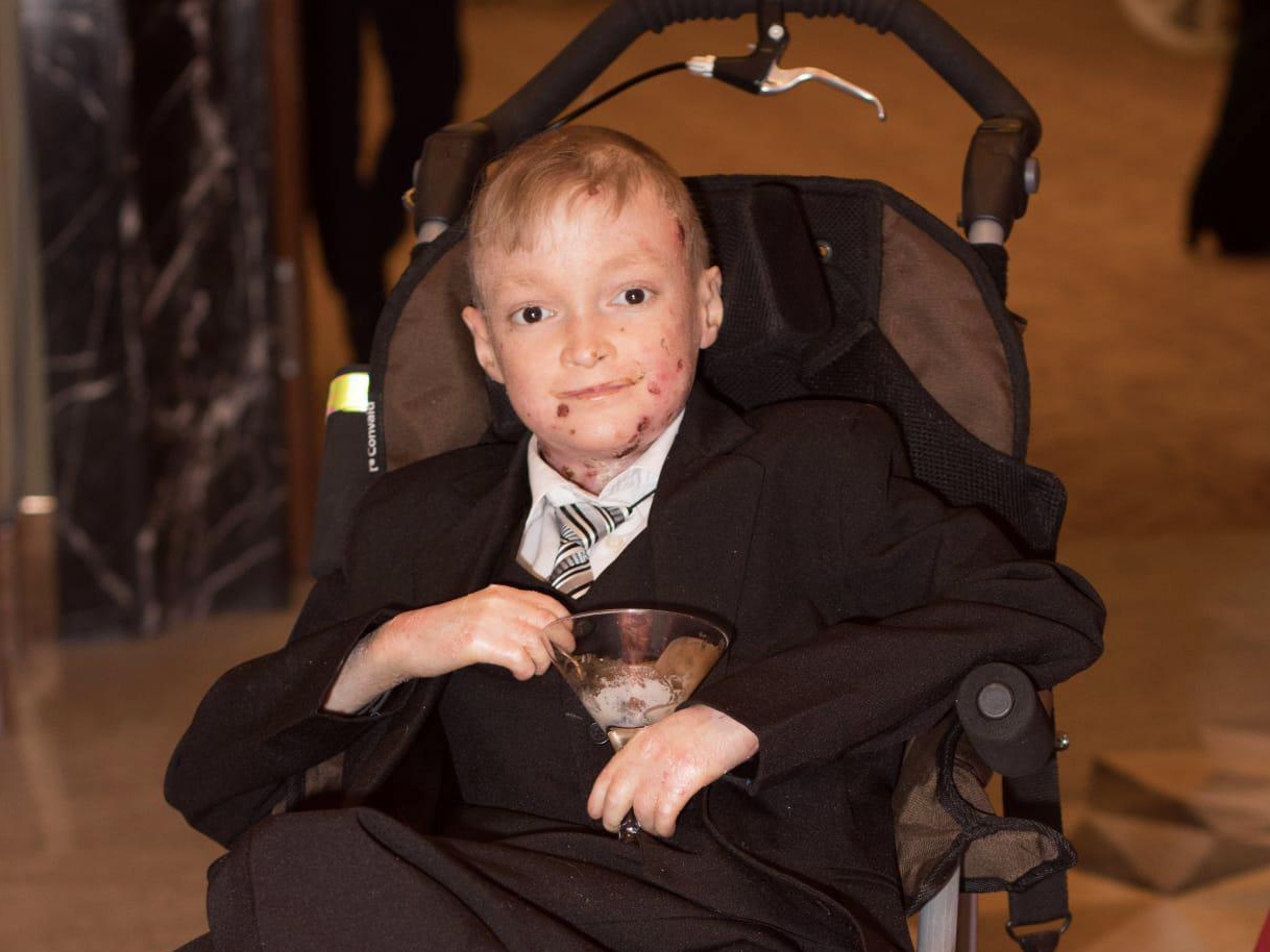 Let's help Vitya get orthoses and medicines!