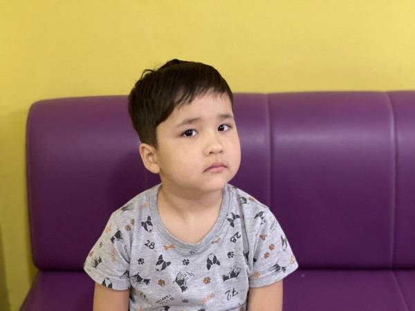 Sultan has epilepsy and delayed psycho-speech development, he needs rehabilitation!