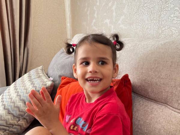 У Разии ЗПРР. Для того чтобы она могла развивать свою речь, ей необходимо пройти курс реабилитации