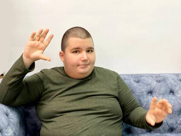 Чтобы улучшить умственные способности и физические навыки, Багатыру требуется курс коррекции аутизма!