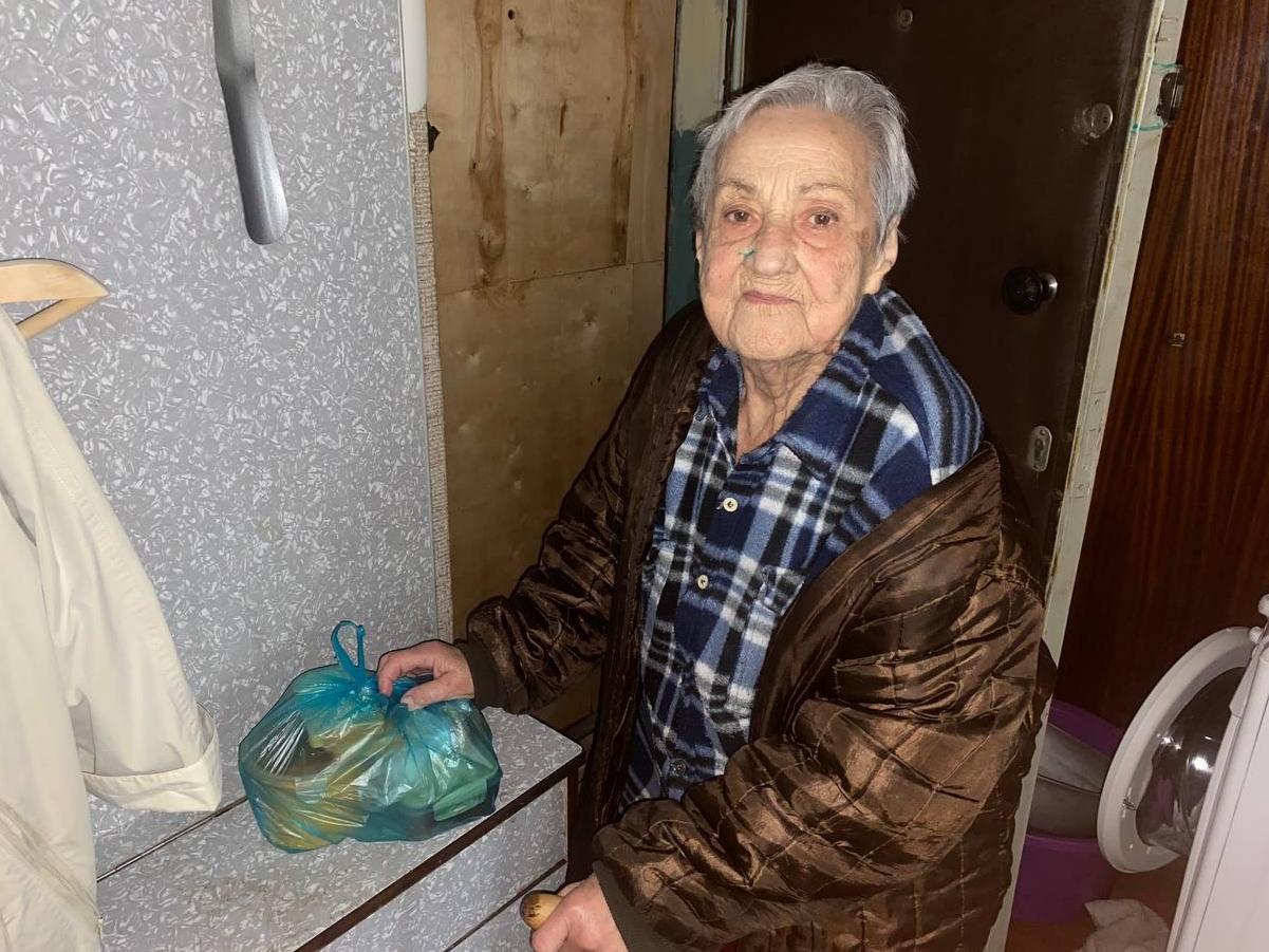 Поможем нуждающимся пожилым людям – доставим им горячие обеды!