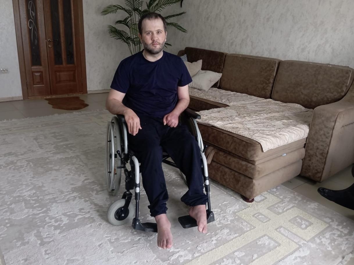 Магомед перенёс инсульт. Ему необходима реабилитация!