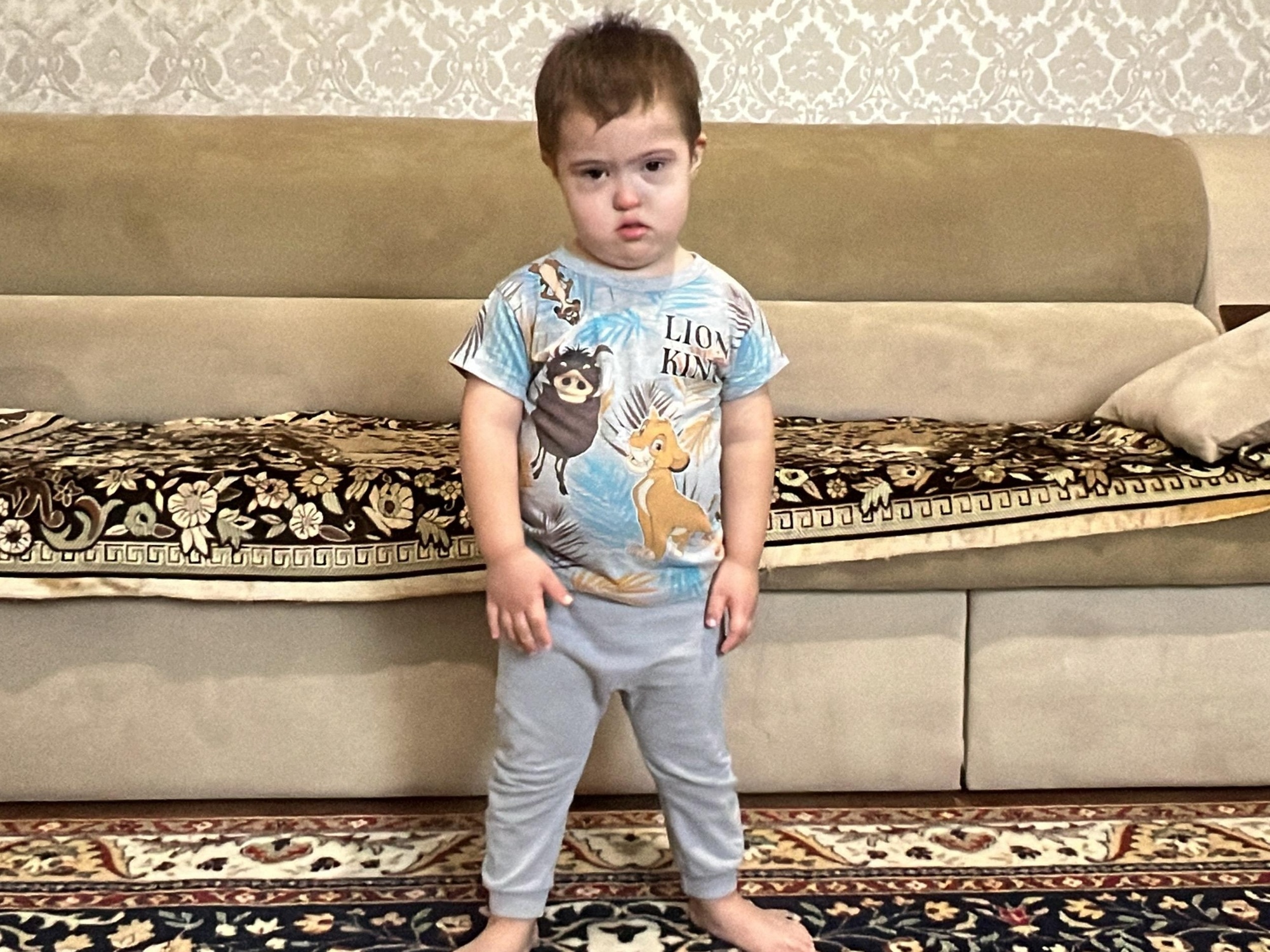 У Рамазана синдром Дауна. Ему необходима реабилитация!