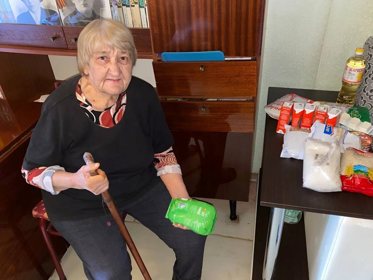 Поможем нуждающимся пожилым людям - доставим им бесплатные продуктовые наборы!