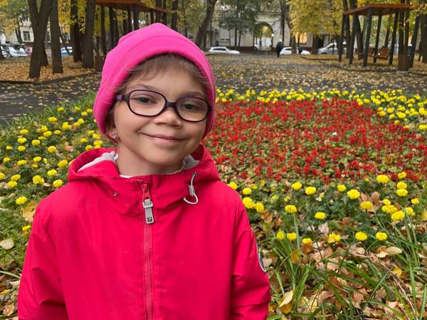 У Иры ДЦП, ей необходима реабилитация