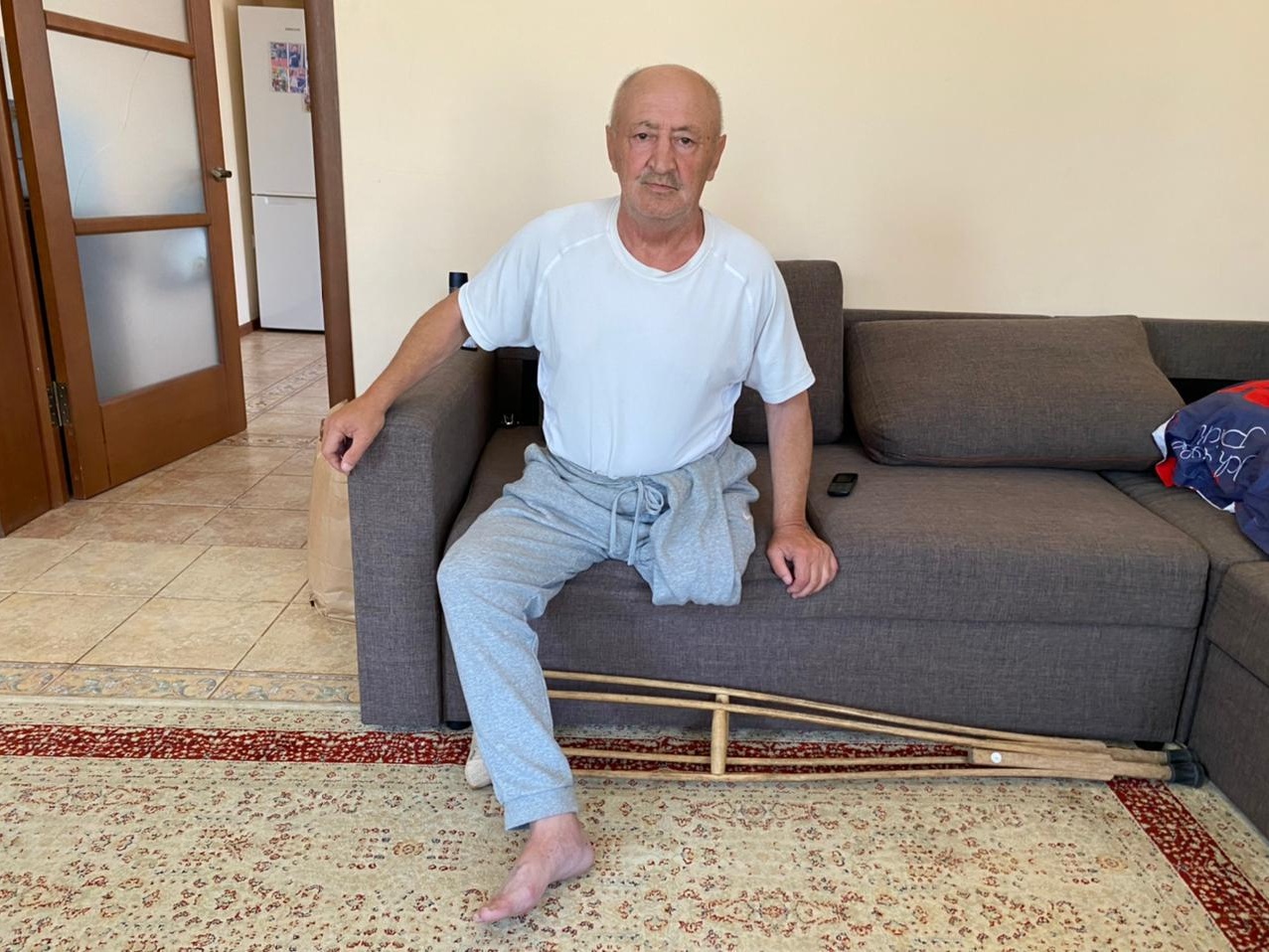 Magomed needs help in repairing his prosthetic leg!