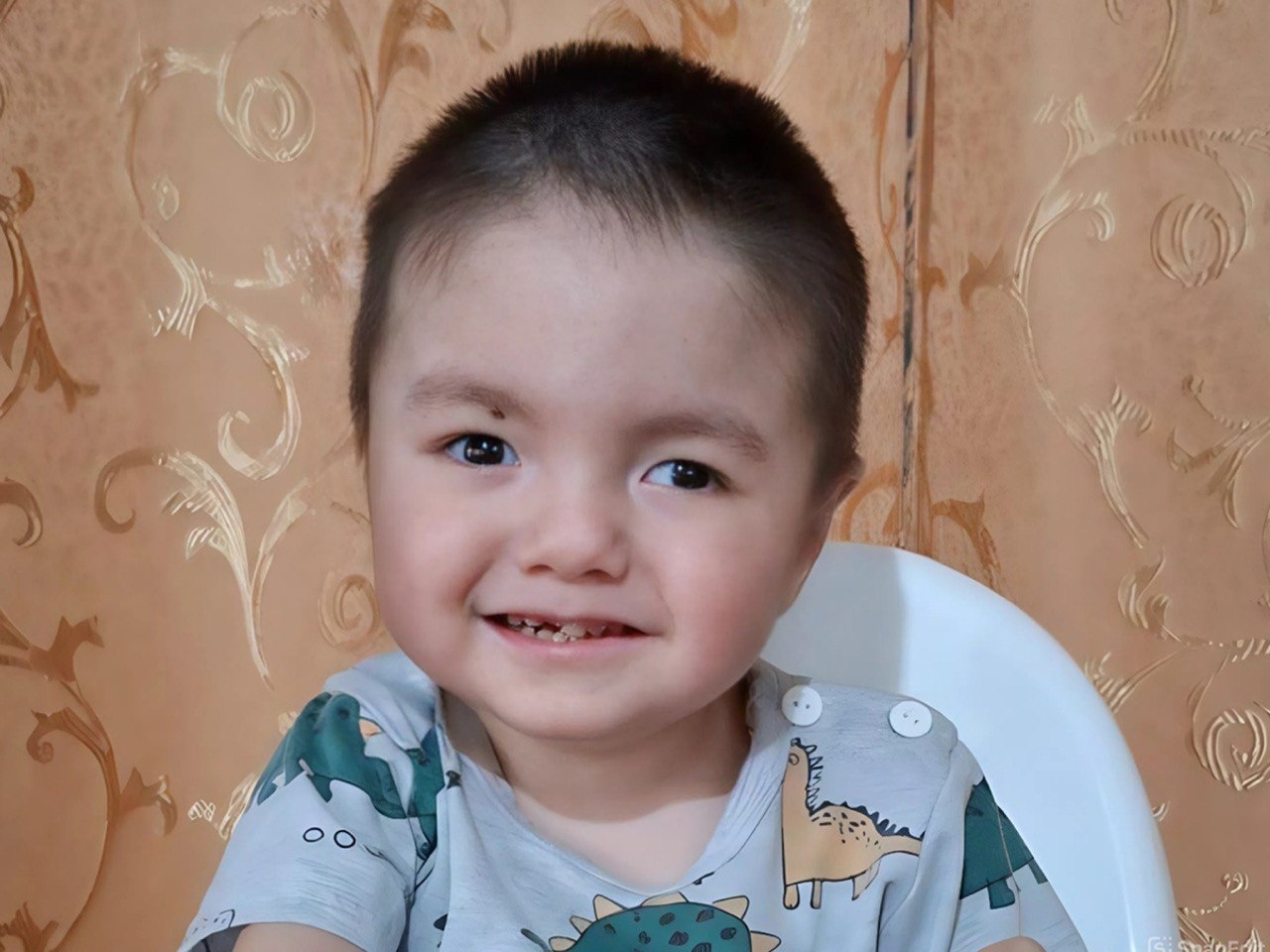 Аскару и еще одному подопечному c врожденным иммунодефицитом необходима заместительная терапия