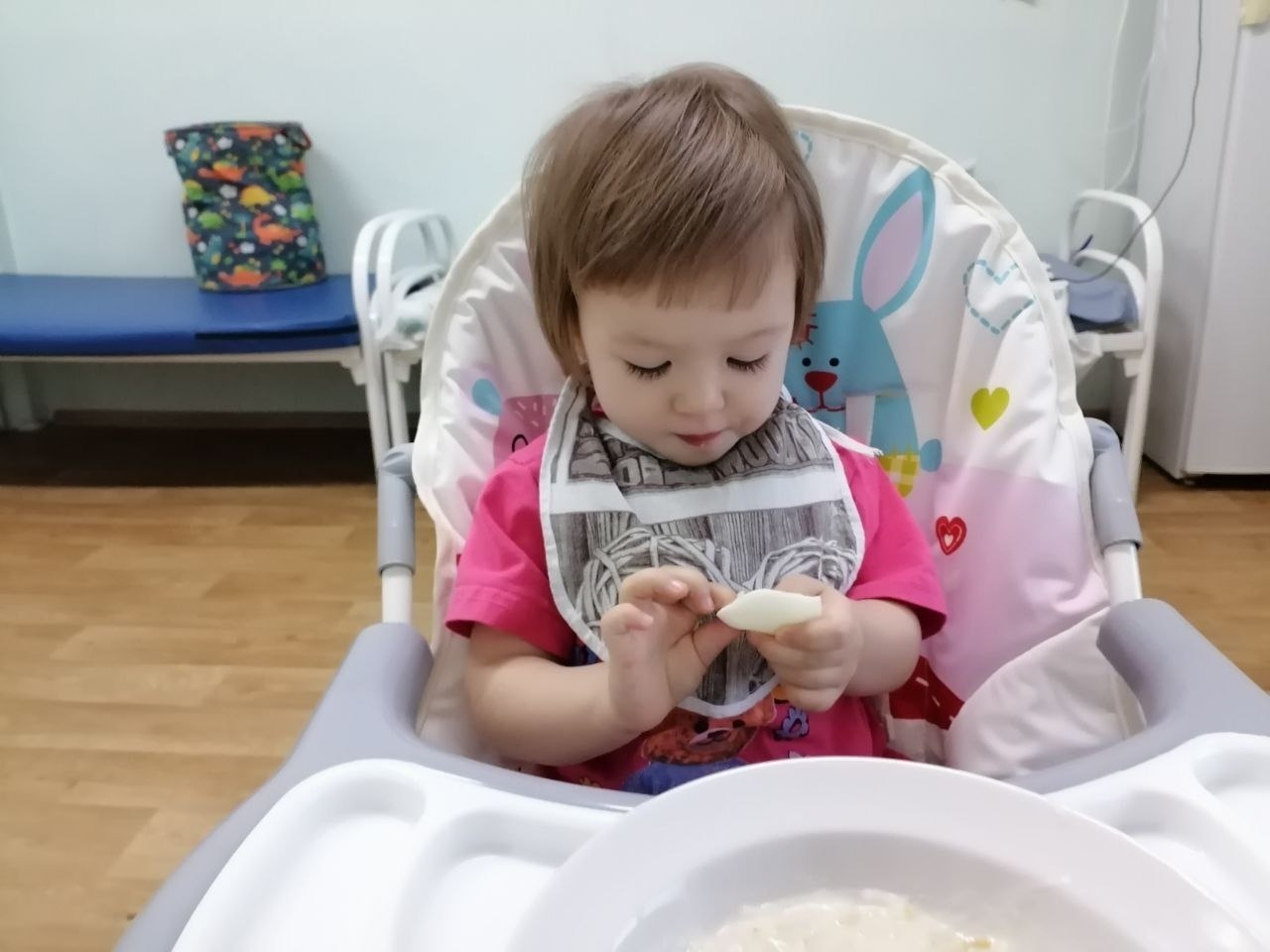 Алиса из дома ребенка нуждается в помощи нянь на время лечения!