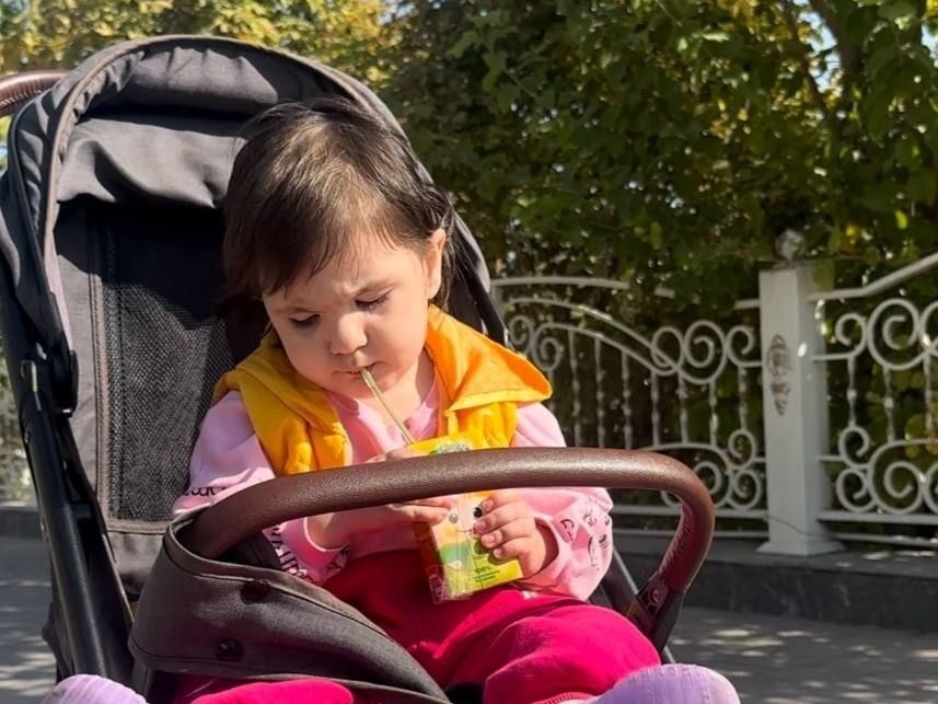 Чтобы Аишахон смогла видеть, ей необходима операция