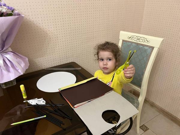 У Сафии расстройство развития речи и языка. Ей необходима реабилитация!