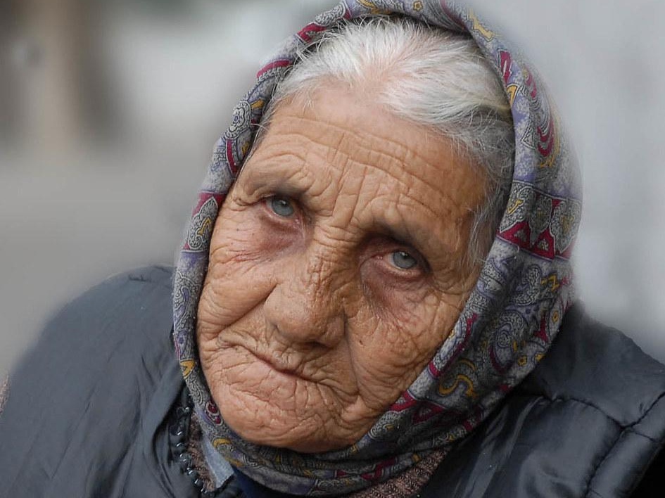 Lonely destitute elderly people need food