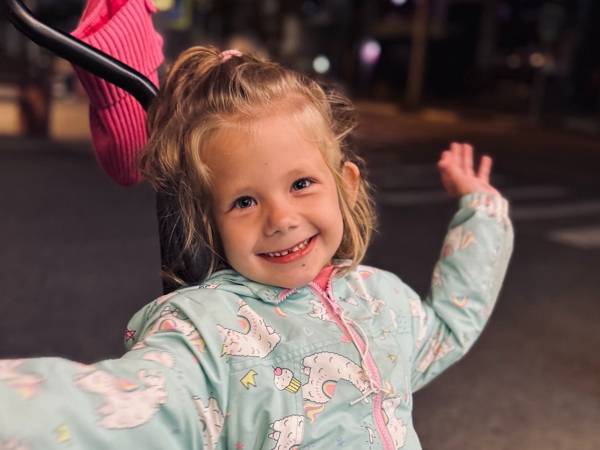 Поможем Арине пройти курс реабилитации, чтобы подготовиться к школе