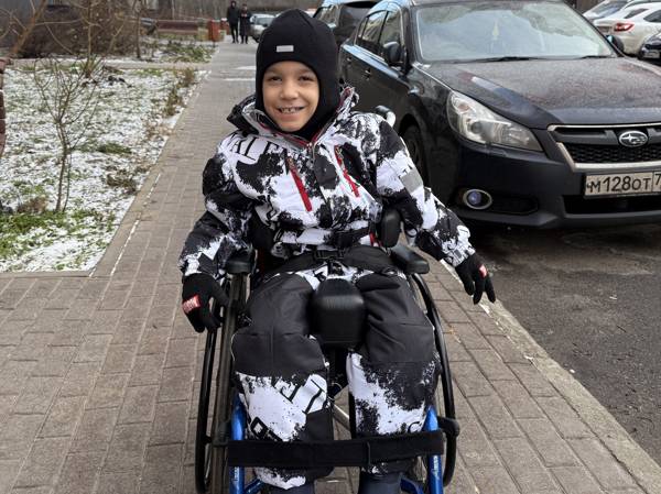 У Рамазана ДЦП, ему необходима реабилитация перед тем, как он пойдет в школу