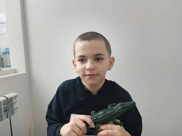 Билалу необходимо пройти курс коррекции аутизма, чтобы улучшить коммуникативные и речевые навыки!