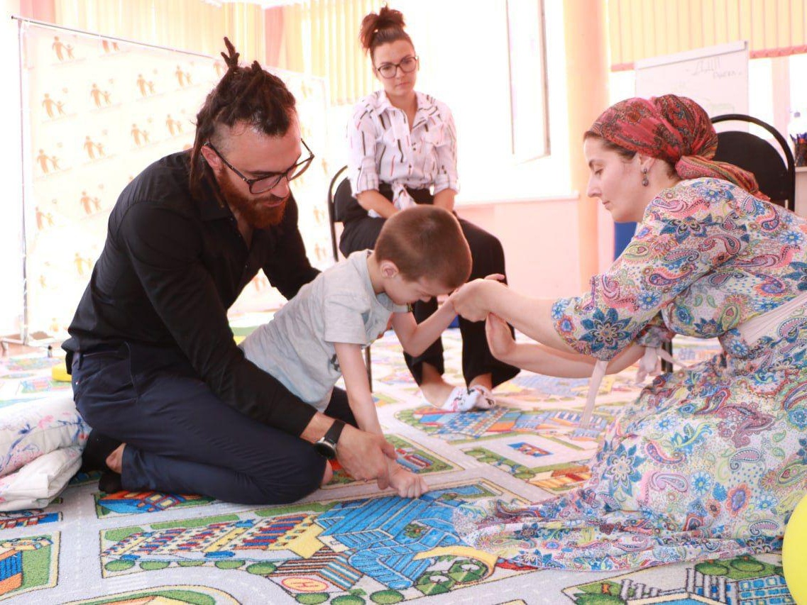 Нужна помощь в организации семинара для родителей детей с ДЦП!