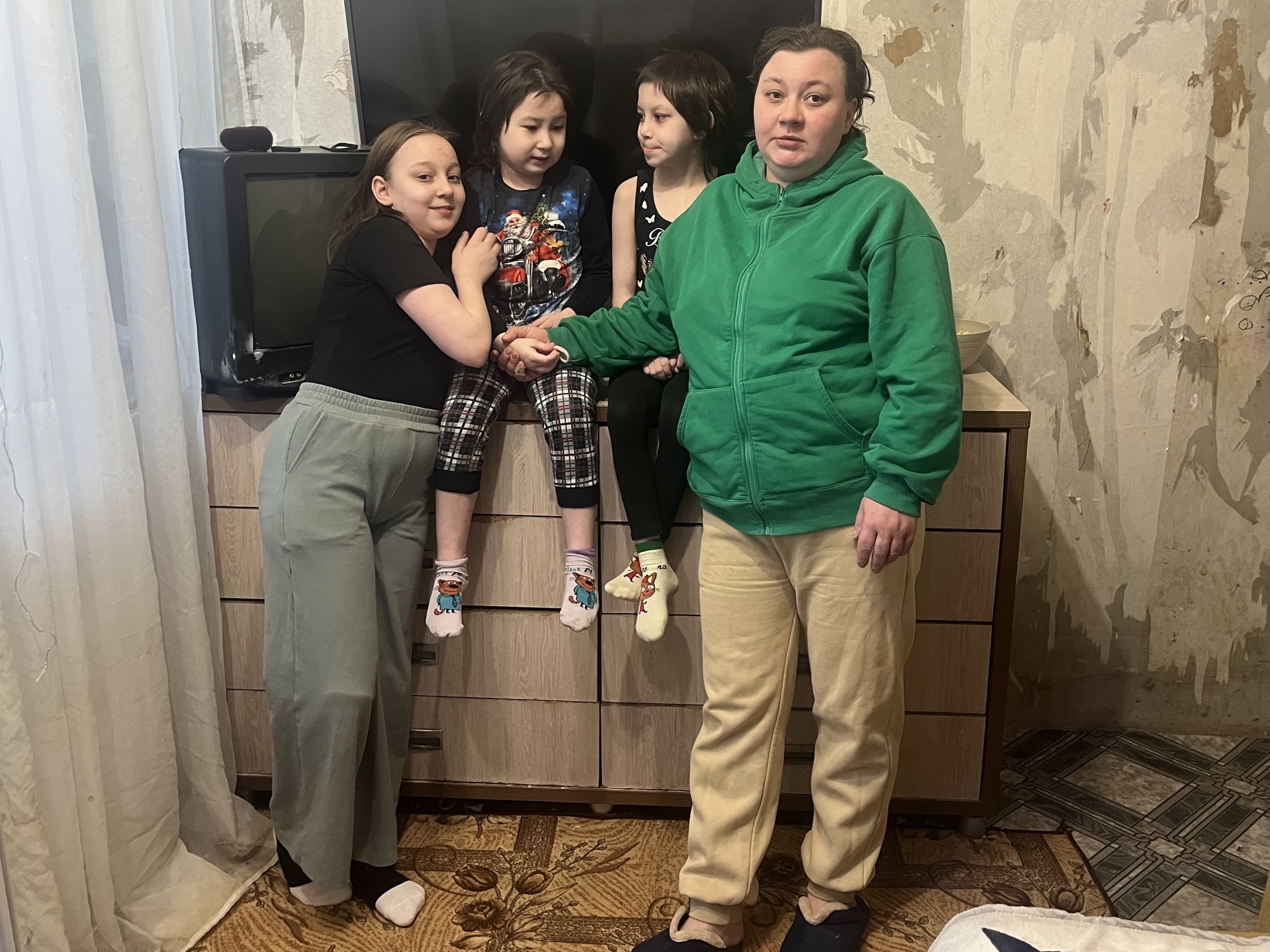 Collection for the payment of a social supervisor who will help Ekaterina and her children in a difficult life situation