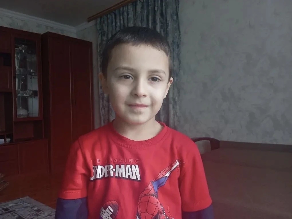 У Саида аутизм и ему необходим курс реабилитации