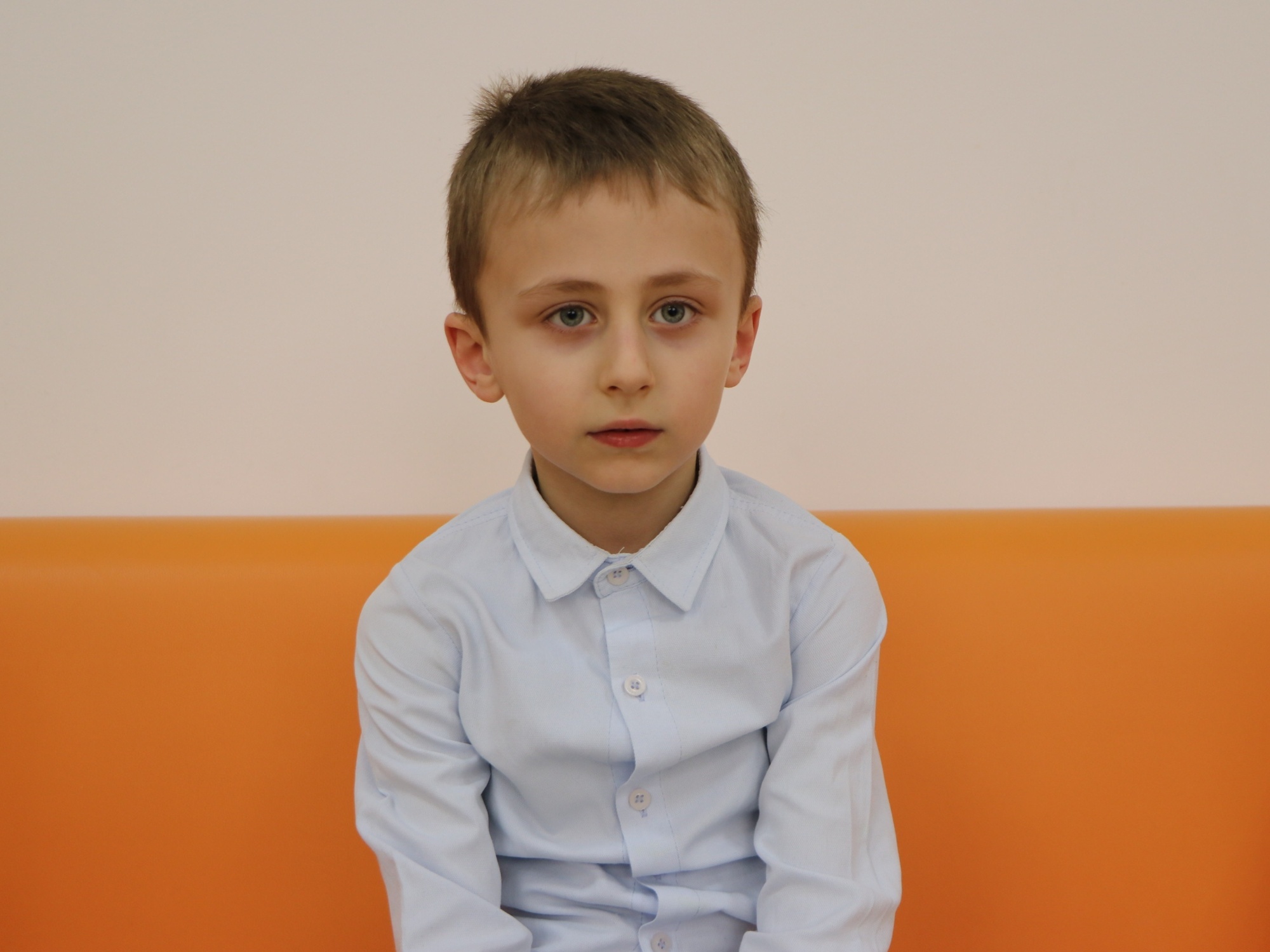 У Мухаммада задержка психического развития. Давайте поможем ему пройти реабилитацию!