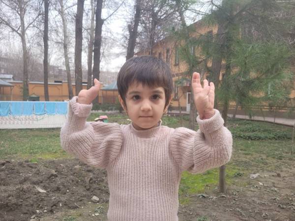 Хилоле нужен протез для руки!