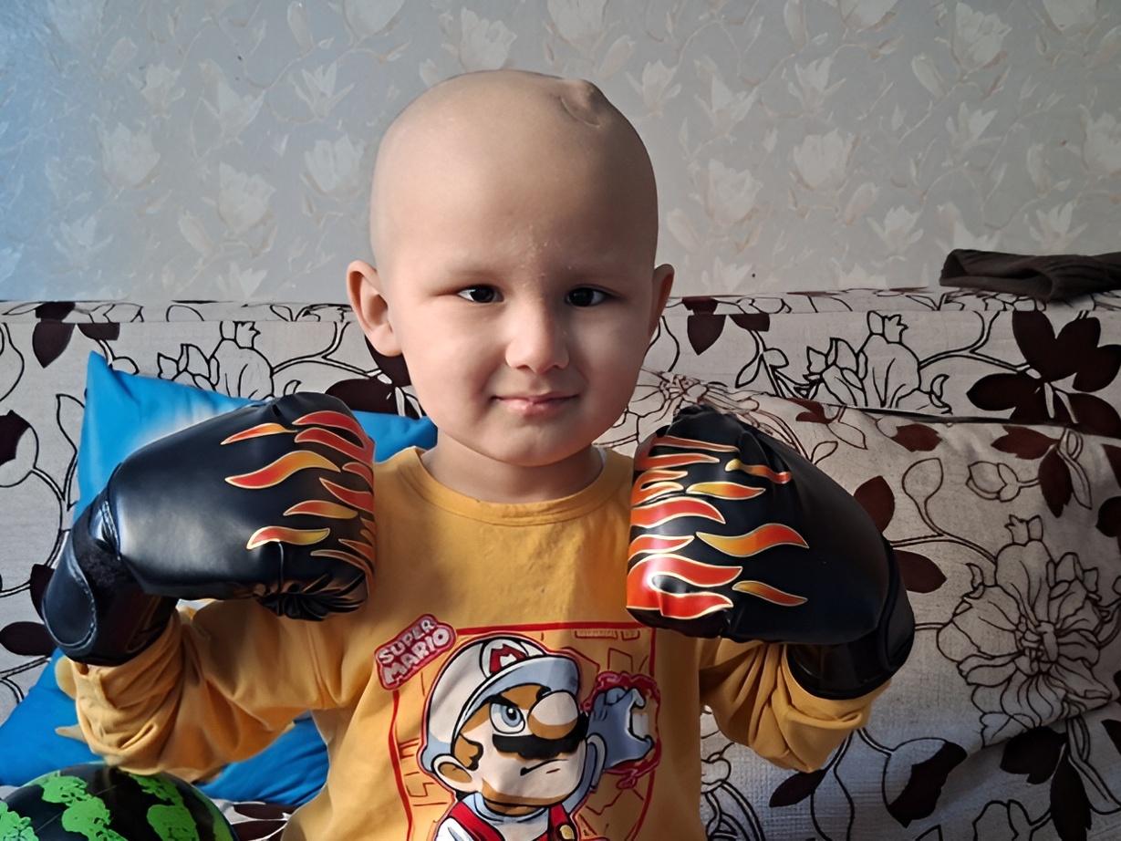 Дадоджону необходимо продолжить лечение, чтобы справиться с опухолью головного мозга