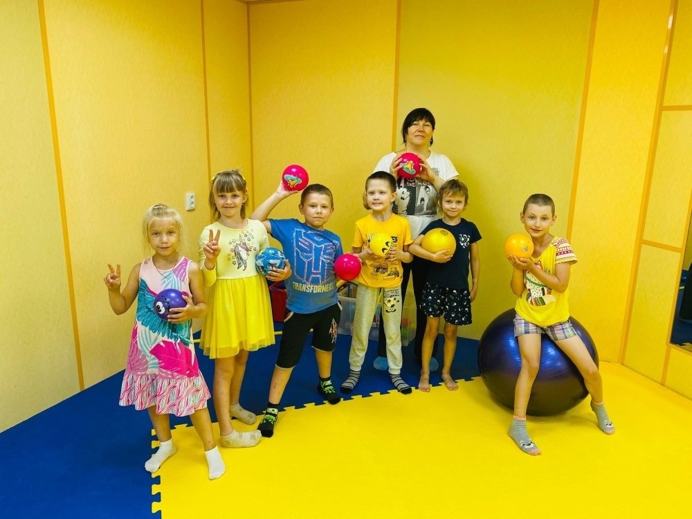 Let's help 15 cancer patients regain their physical health after chemotherapy. Adaptive physical education classes