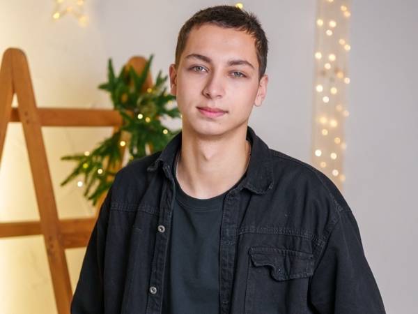 Поможем Диме и другим выпускникам детского дома получить стипендию