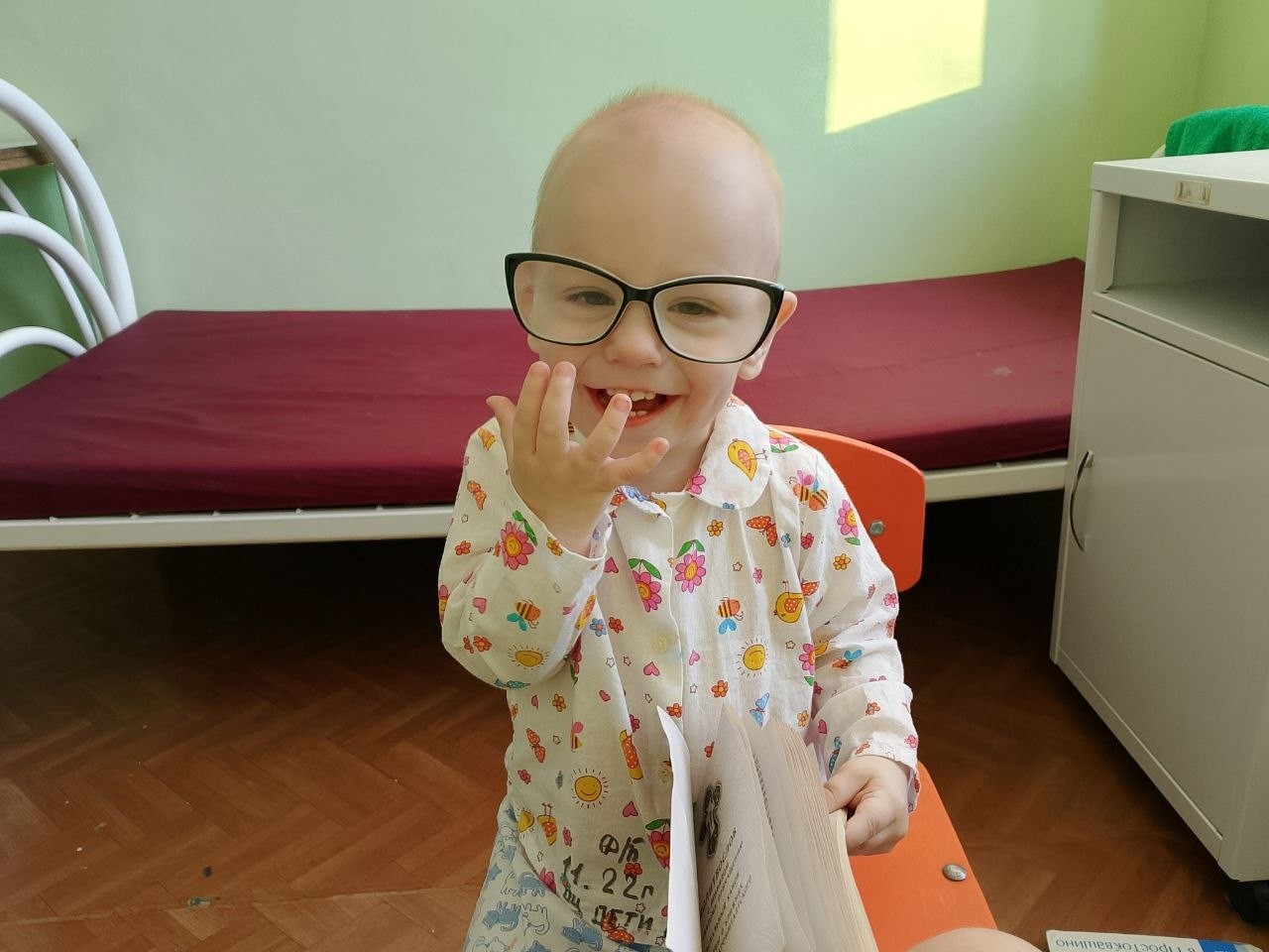 Марату из дома ребенка нужна помощь нянь на время лечения!