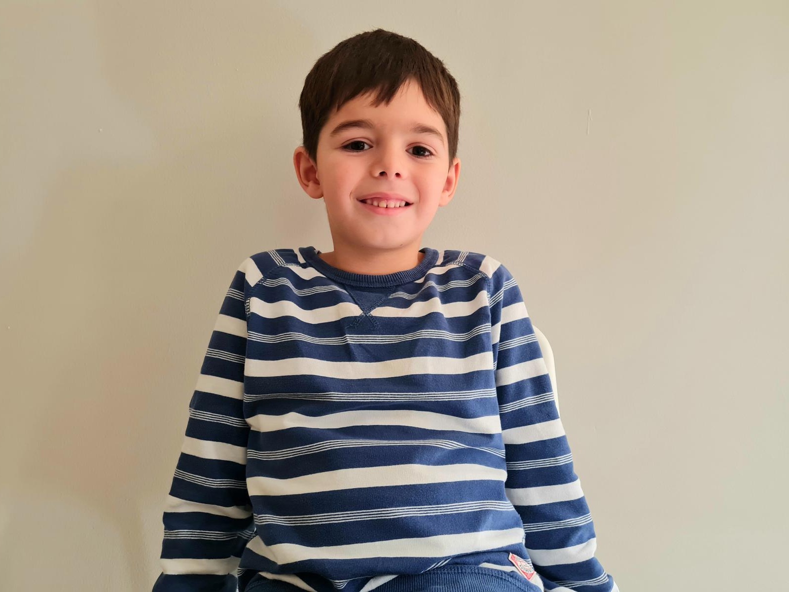 Abdulmalik has autism, a rehabilitation course in Magas is required!