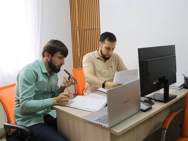 Поддержите фонд «КДЛ» в оплате бухгалтерских услуг – чтобы продолжать эффективно вести деятельность и помогать нуждающимся