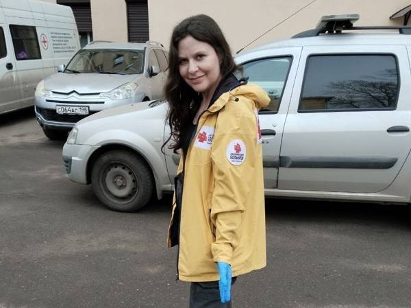 Помогите оплатить работу медсестры в клинике для бездомных